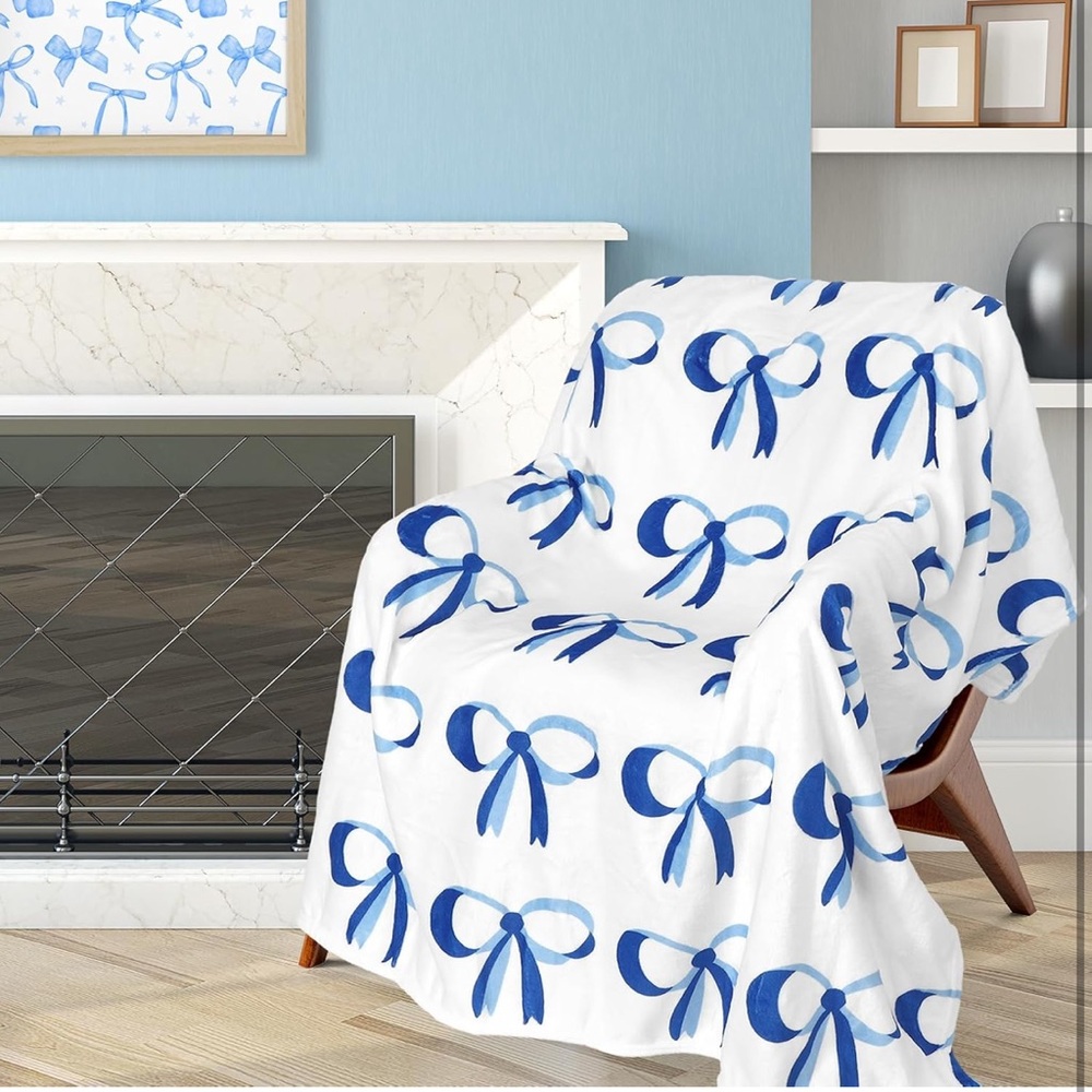 Blue Coquette Bow Plush Throw Blanket 50 x 60 New